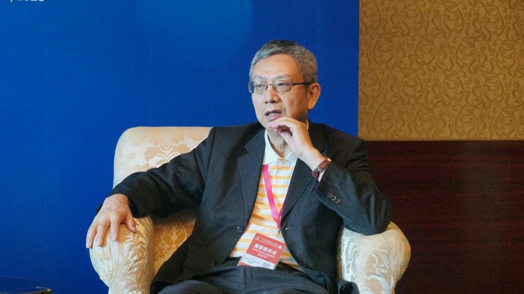 贾康谈支持民企吸纳就业：可用贷款贴息、产业引导基金等方式 宏观经济 国内宏观 贾康 行业新闻 第1张