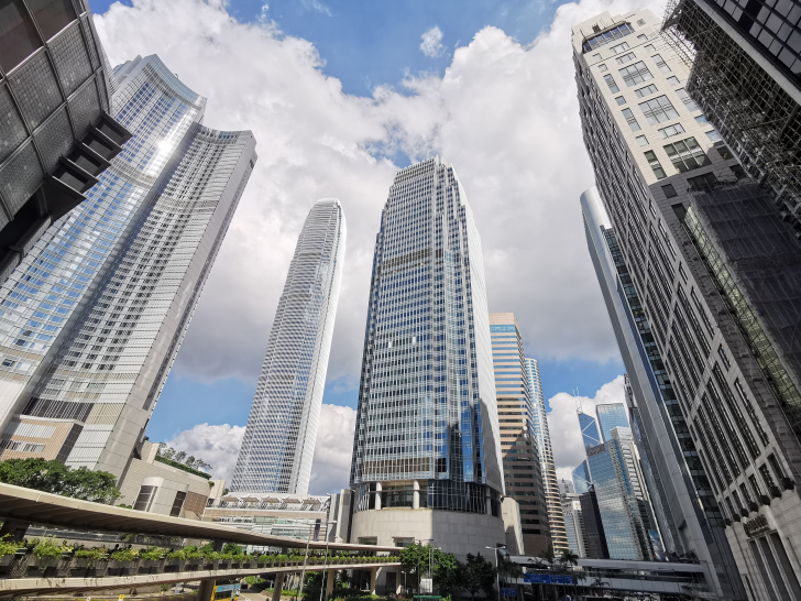 富国银行(WFC.US)Q2业绩好于预期 上调全年净利息收入指引 银行 利息收入 富国银行 行业新闻 第1张