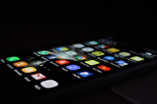 原创 银行APP都要瘦身了？为什么最有钱的银行也要放弃APP了？ 功能手机 银行 手机银行 行业新闻 第2张