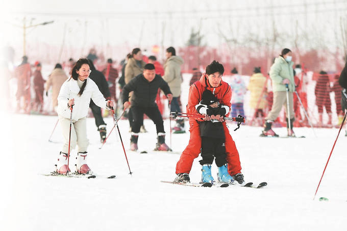 深耕“冷”资源 激活“热”经济 室内运动 滑雪装备 冰雪运动 行业新闻 第3张