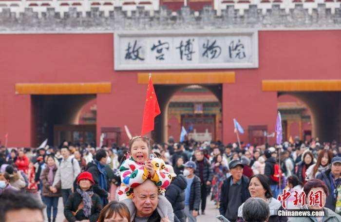 （经济观察）三个火热市场“点燃”中国春节经济 行业新闻 第1张